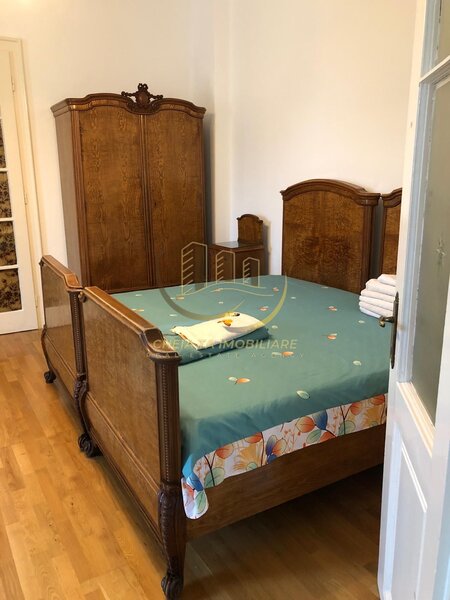 Cluj Napoca 3 Camere  Parcare in curte